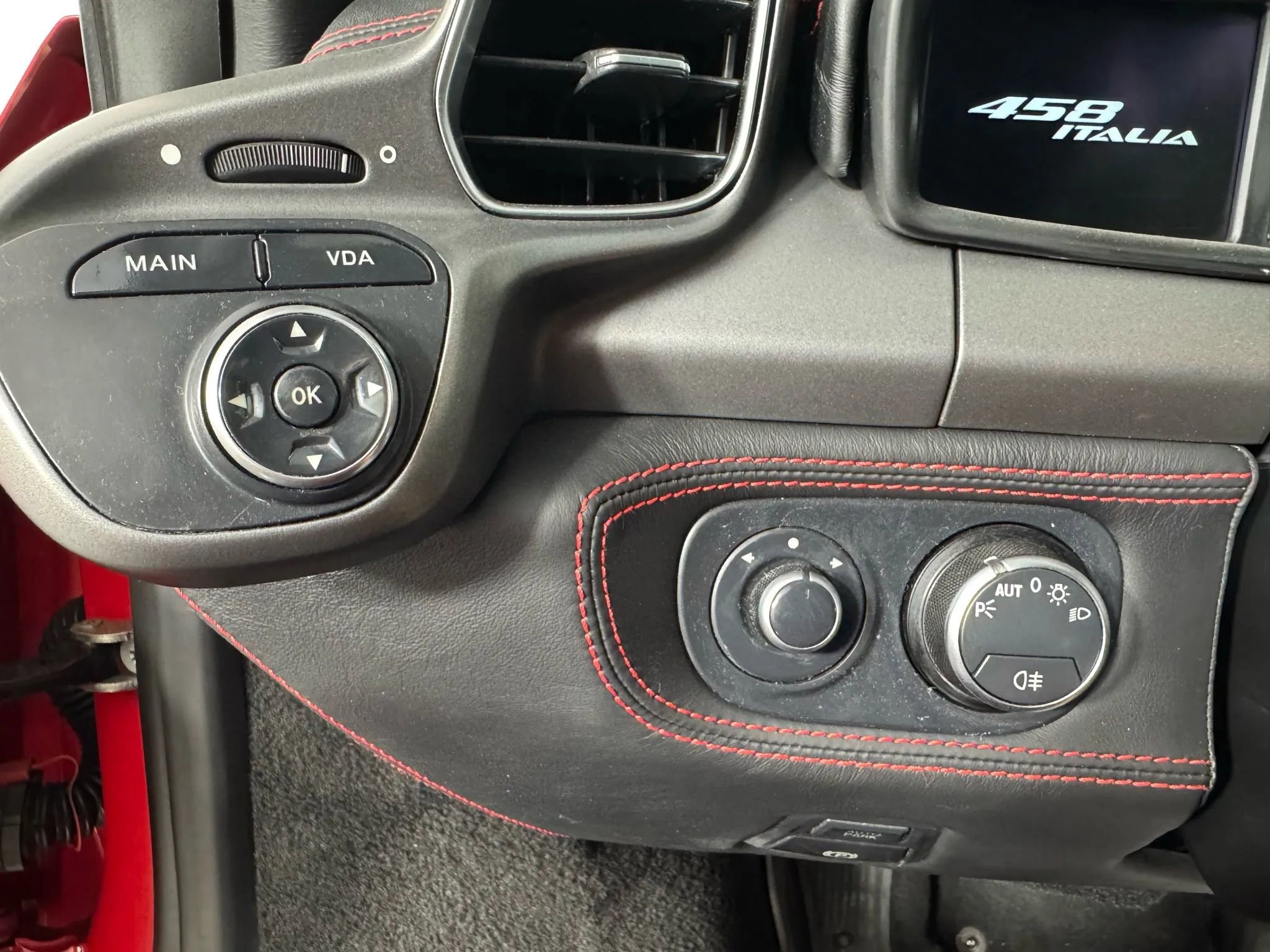 Used 2013 Ferrari 458 Italia Coupe image 20