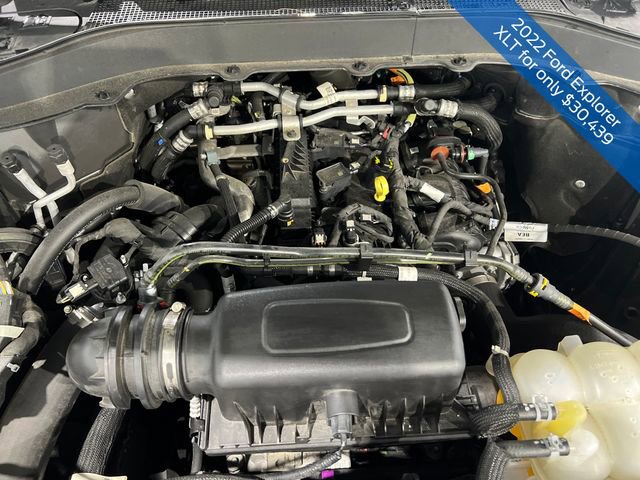 Used 2022 Ford Explorer XLT w/ Equipment Group 202A image 17