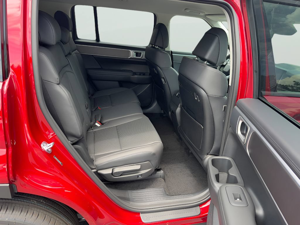 New 2026 Hyundai Santa Fe SEL FWD image 16