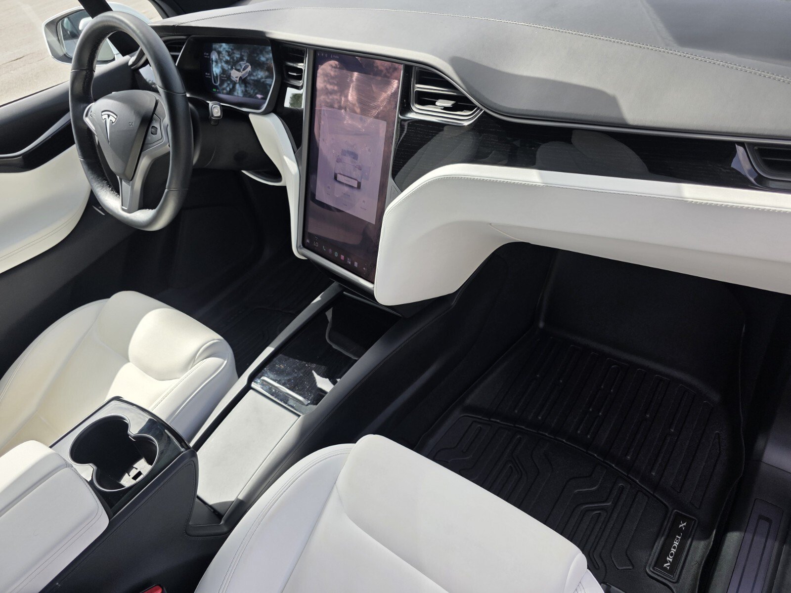 Used 2020 Tesla Model X Long Range AWD/4WD image 28