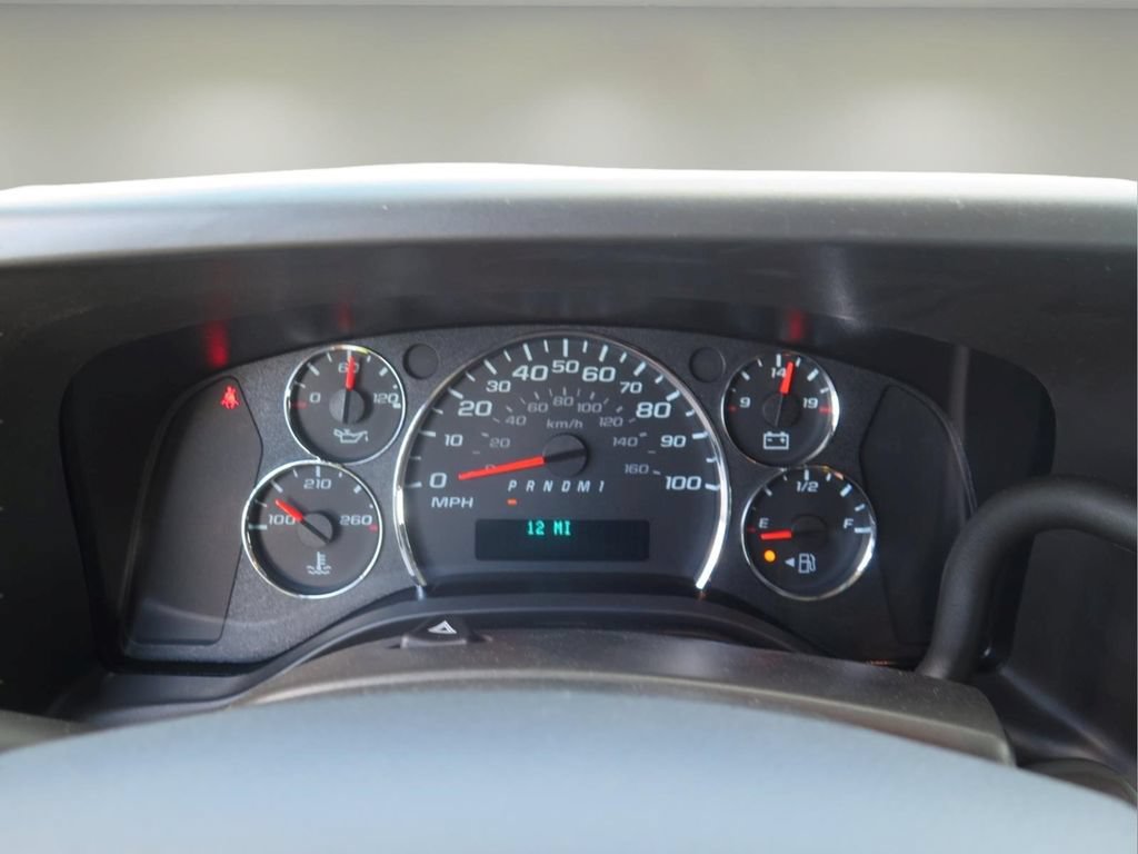 New 2026 Chevrolet Express 2500 Extended w/ Driver Convenience Package RWD image 11