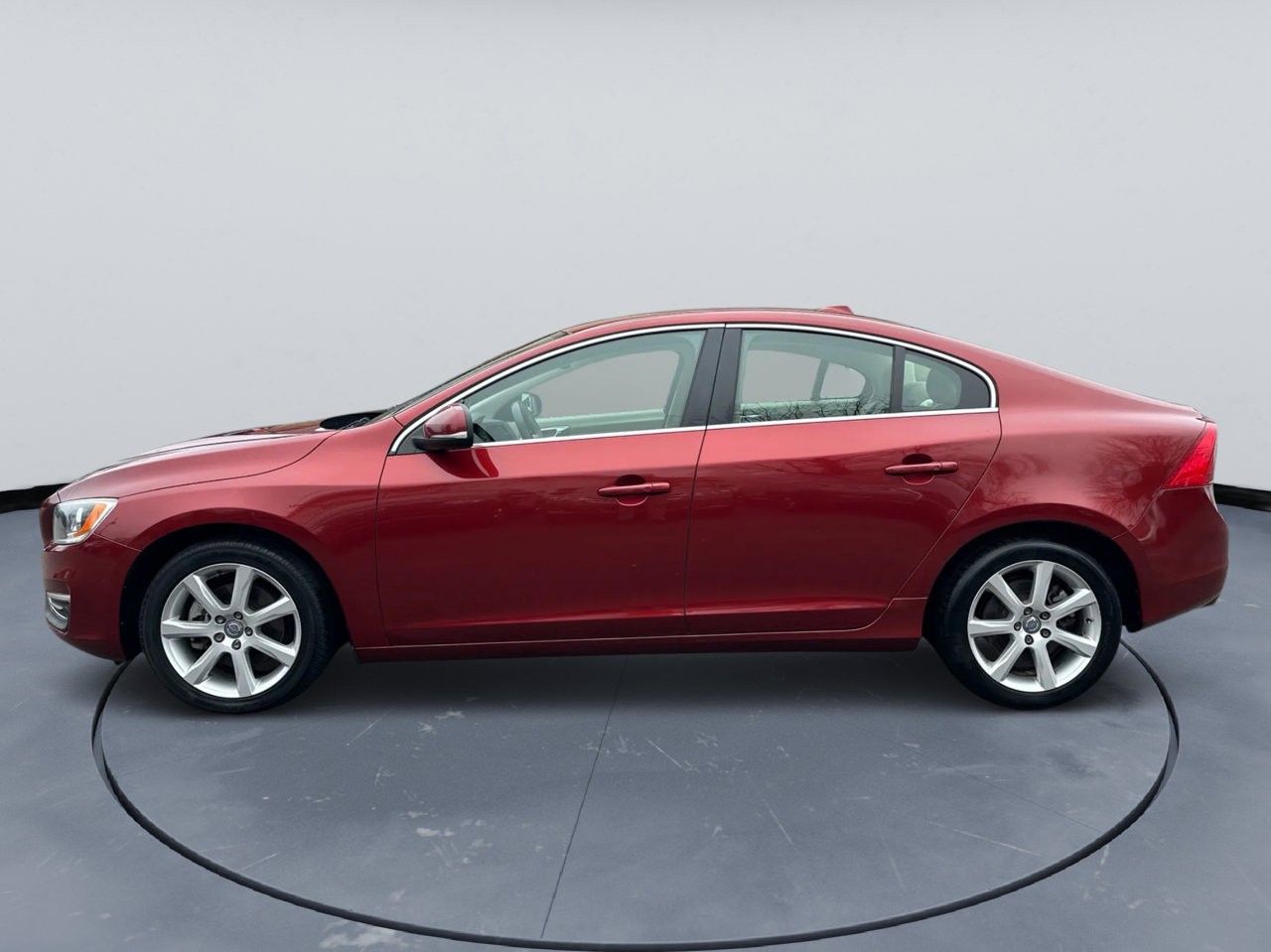 Used 2016 Volvo S60 T5 Premier image 4