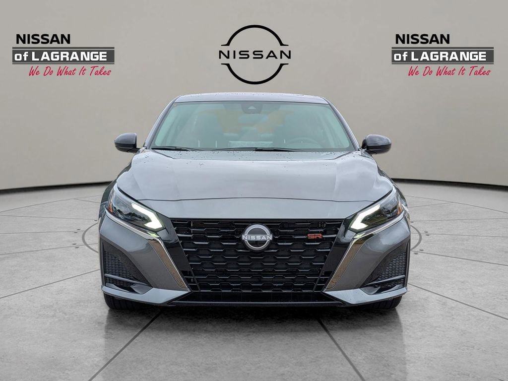 New 2025 Nissan Altima 2.5 SR w/ SR Premium Package image 2