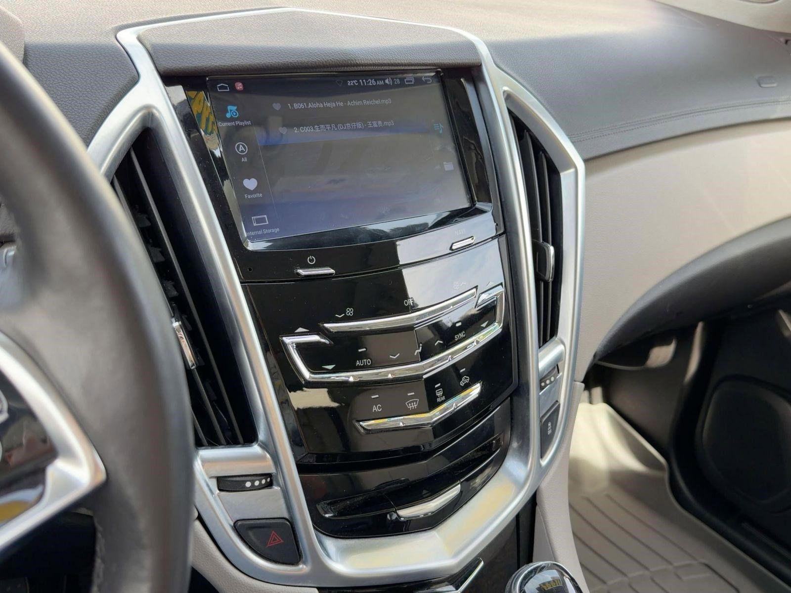 Used 2014 Cadillac SRX Luxury w/ Driver Awareness Package image 32