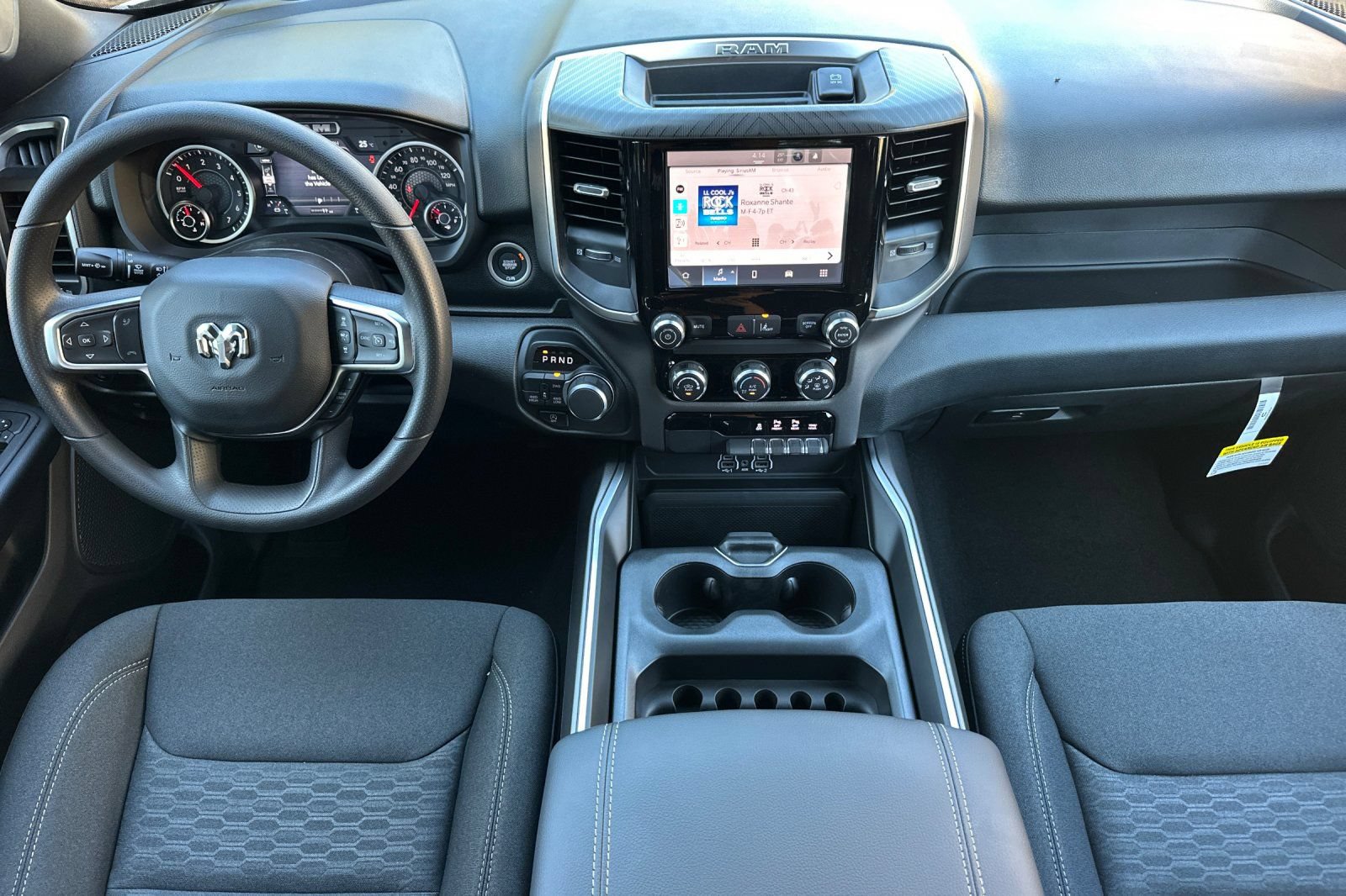 New 2026 RAM 1500 Express AWD/4WD image 12
