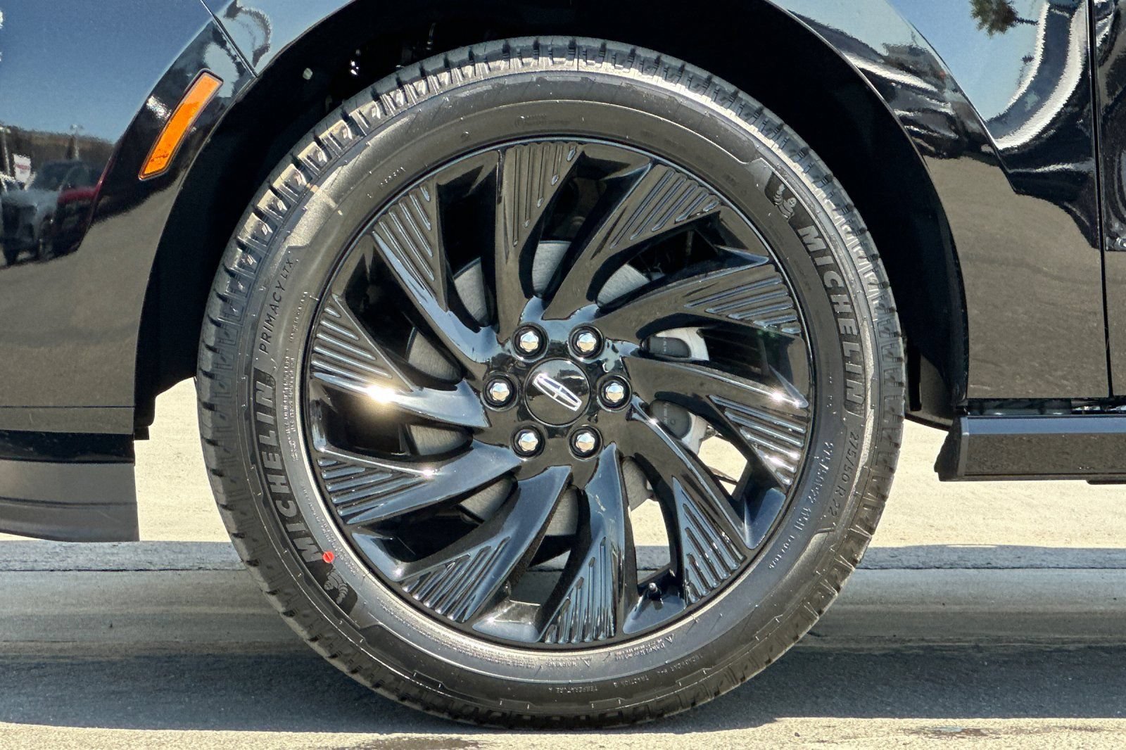 New 2026 Lincoln Navigator Reserve w/ Jet Appearance Package AWD/4WD image 26
