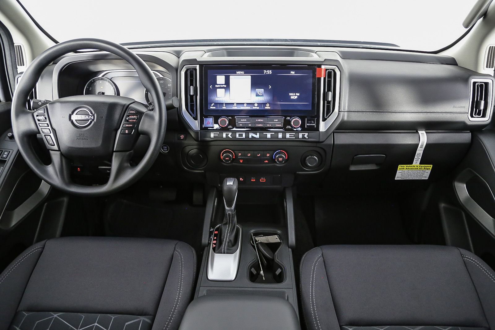 Certified 2025 Nissan Frontier SV image 27