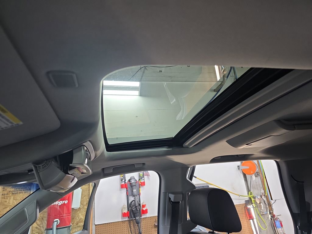 Used 2019 Chevrolet Tahoe LT image 33