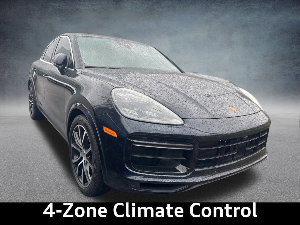 Used 2022 Porsche Cayenne Turbo image 7