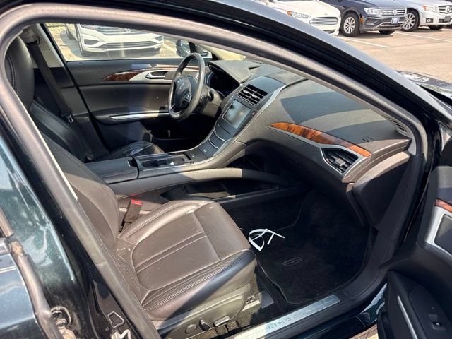 Used 2014 Lincoln MKZ w/ Equipment Group 101A Select FWD image 6