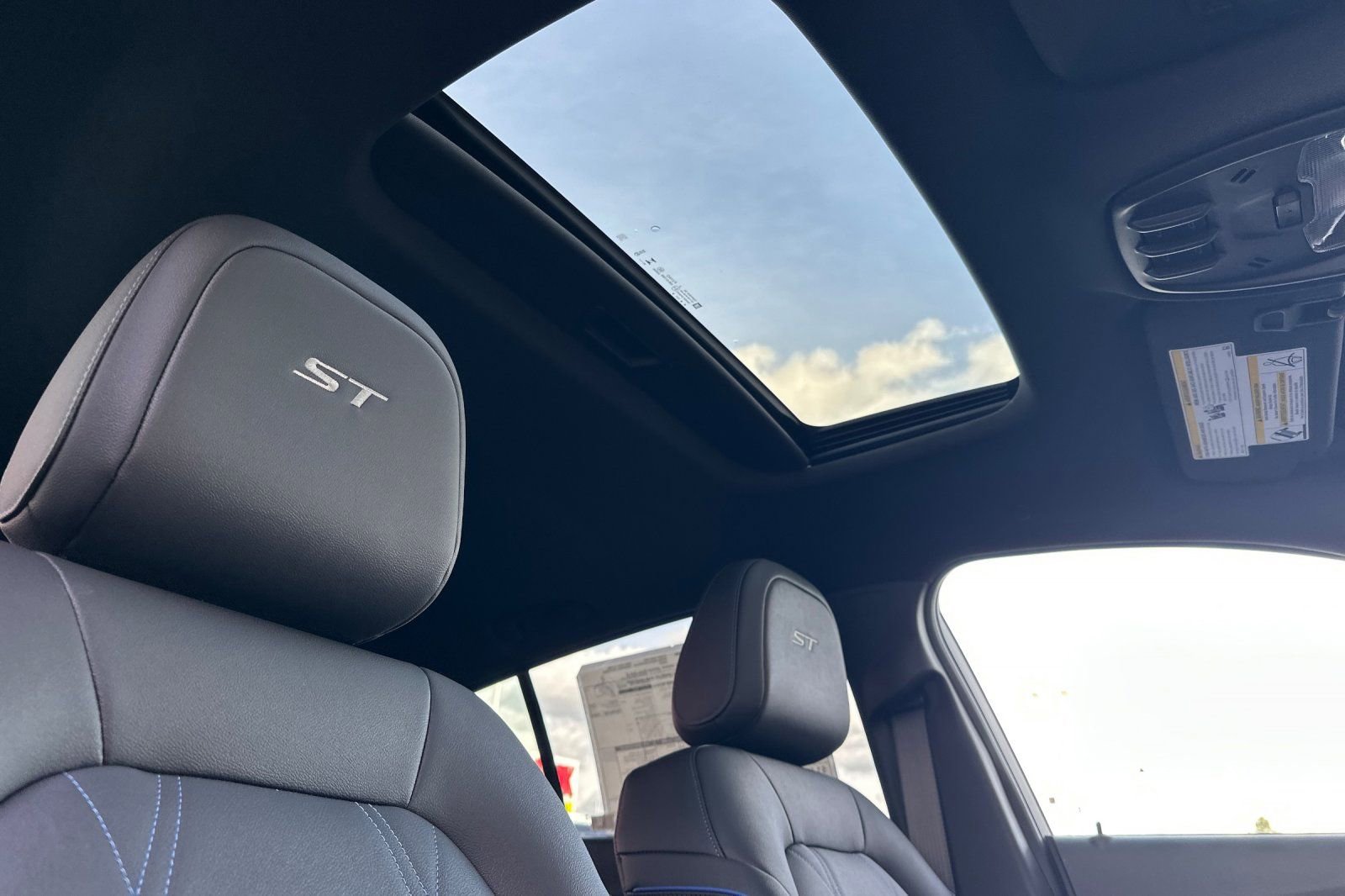 New 2026 Buick Envista Sport Touring w/ Convenience I Package image 16