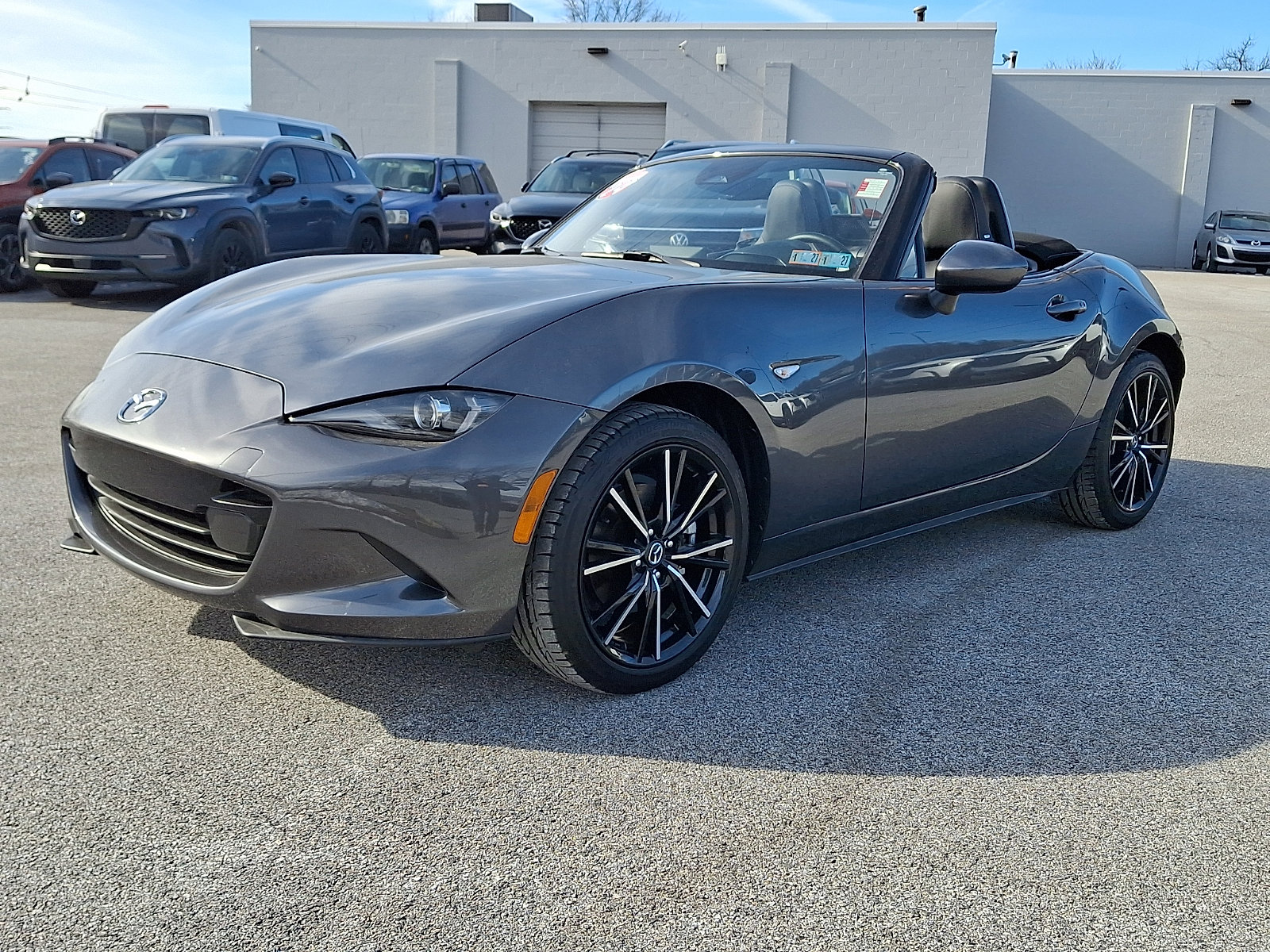 Used 2024 MAZDA MX-5 Miata Grand Touring image 3