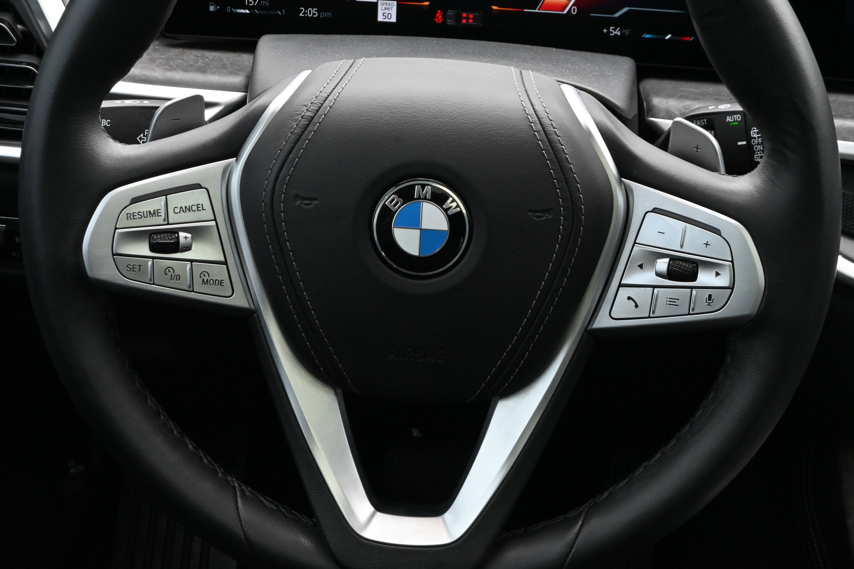 Used 2023 BMW X7 xDrive40i w/ Executive Package AWD/4WD image 30