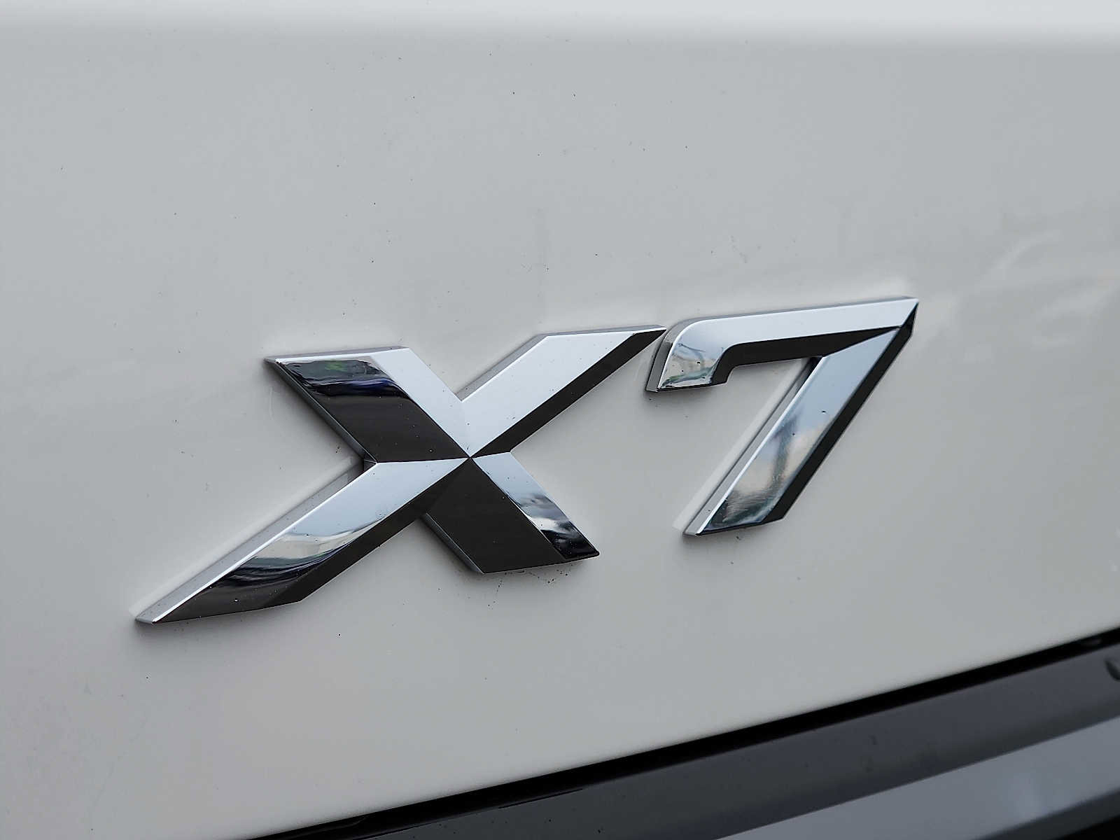 Used 2026 BMW X7 xDrive40i w/ M Sport Package image 29
