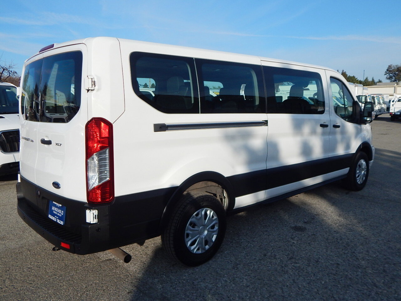 Used 2022 Ford Transit 350 XLT image 8