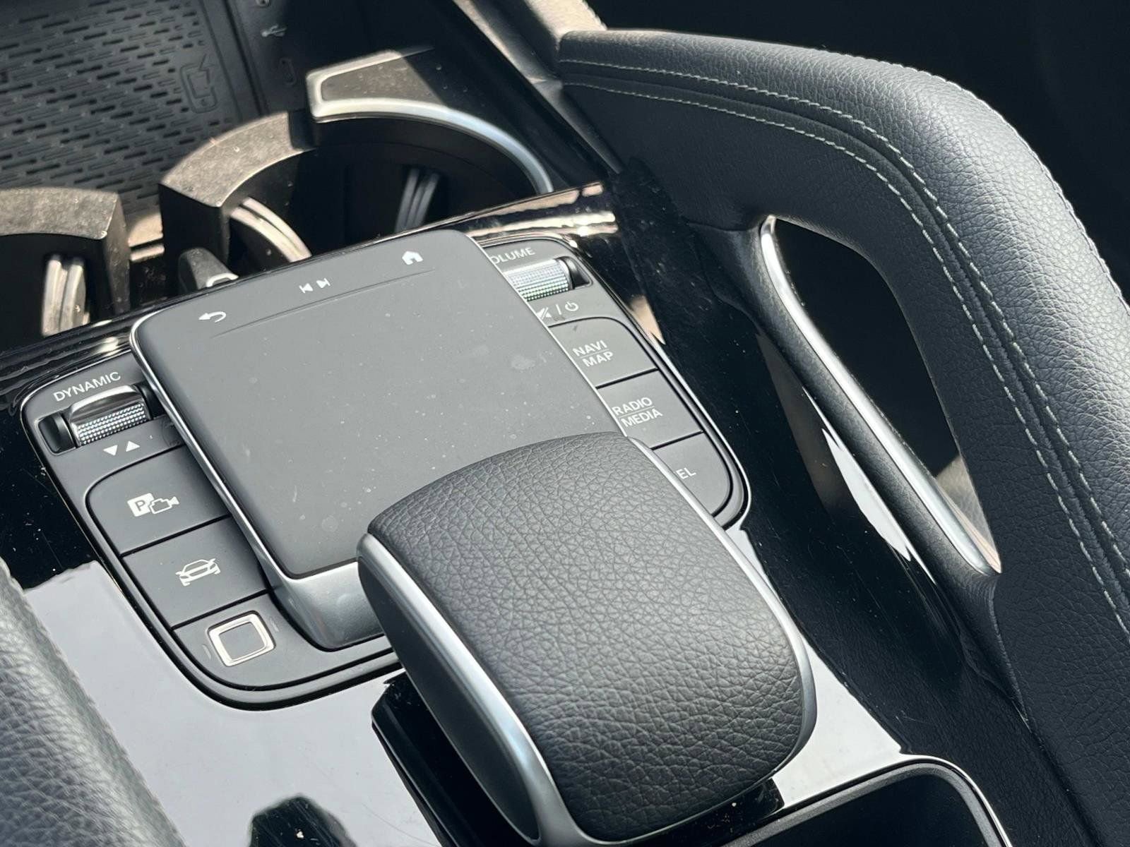 Certified 2025 Mercedes-Benz GLE 350 4MATIC image 29