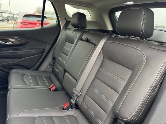 Used 2024 GMC Terrain Denali w/ Denali Premium Package image 13
