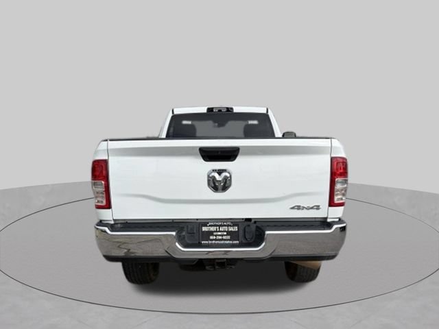 Used 2024 RAM 3500 Tradesman w/ Chrome Appearance Group AWD/4WD image 5