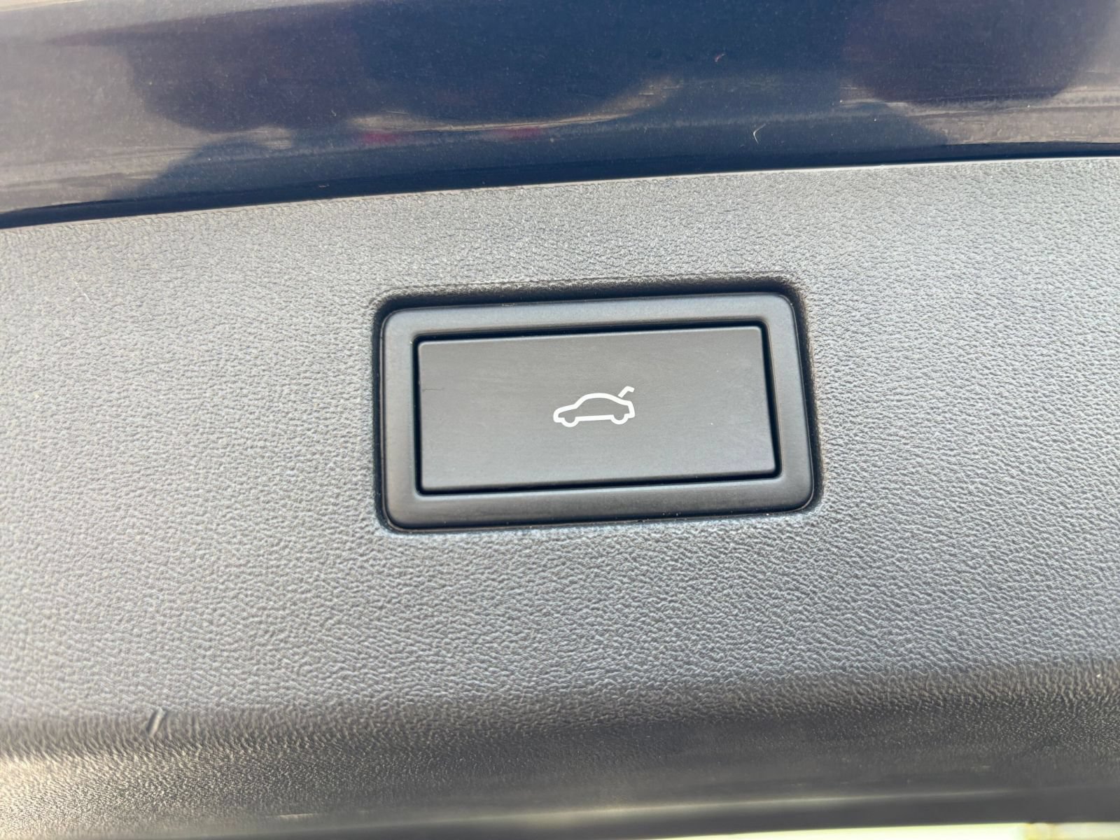Used 2026 Volkswagen Tiguan SE AWD/4WD image 19