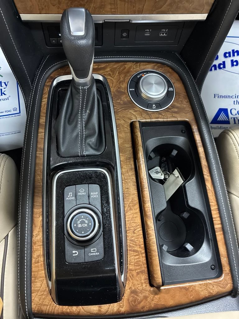 Used 2022 Nissan Armada SL AWD/4WD image 23