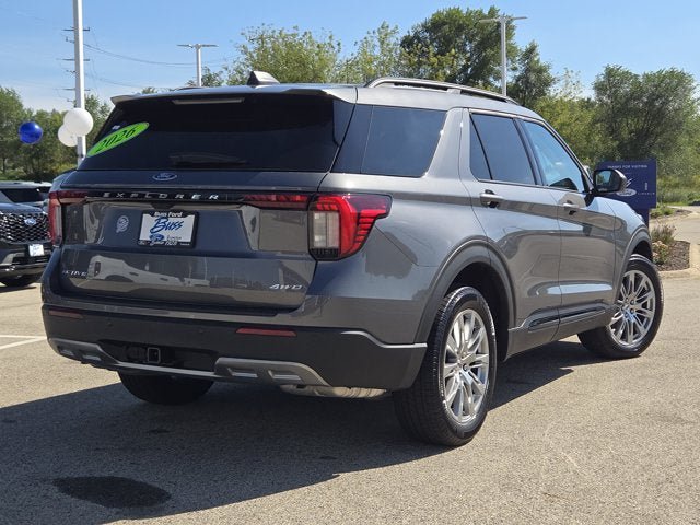 Used 2026 Ford Explorer Active w/ Active Comfort Package AWD/4WD image 11
