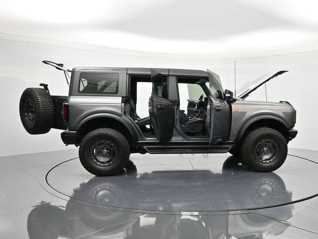 Certified 2024 Ford Bronco Badlands image 47