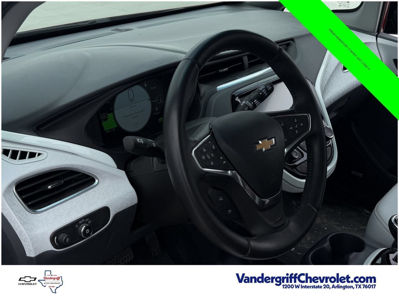Used 2021 Chevrolet Bolt Premier w/ Infotainment Package FWD image 11