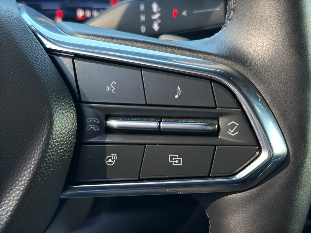 Used 2025 Chevrolet Suburban Premier image 21