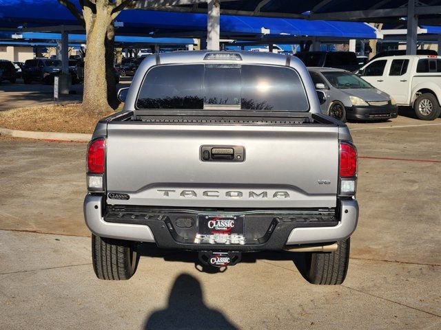 Used 2020 Toyota Tacoma TRD Sport w/ Technology Package image 14