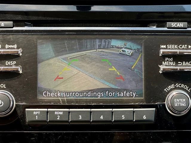 Used 2018 Nissan Rogue Sport S w/ S Appearance Package FWD image 25