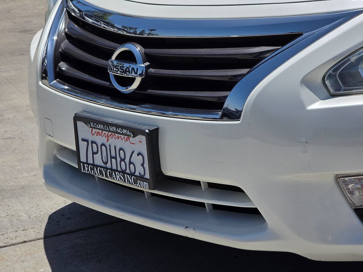 Used 2015 Nissan Altima 2.5 SV FWD image 7