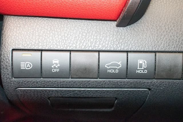 Used 2019 Toyota Camry XSE FWD image 34