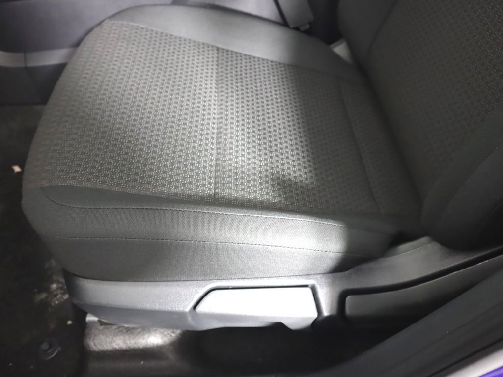 New 2026 Nissan Kicks S image 19