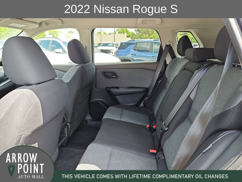 Used 2022 Nissan Rogue S FWD image 18