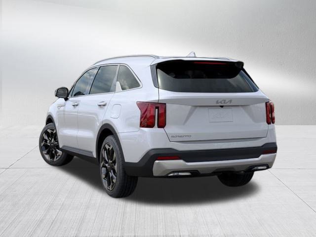 New 2025 Kia Sorento EX image 4