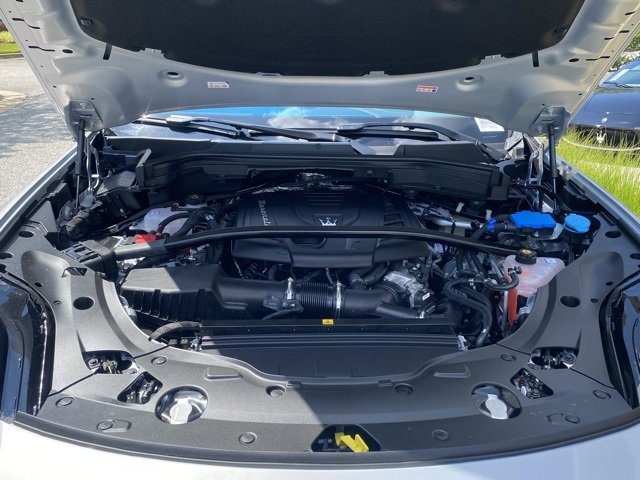 New 2024 Maserati Grecale GT image 10