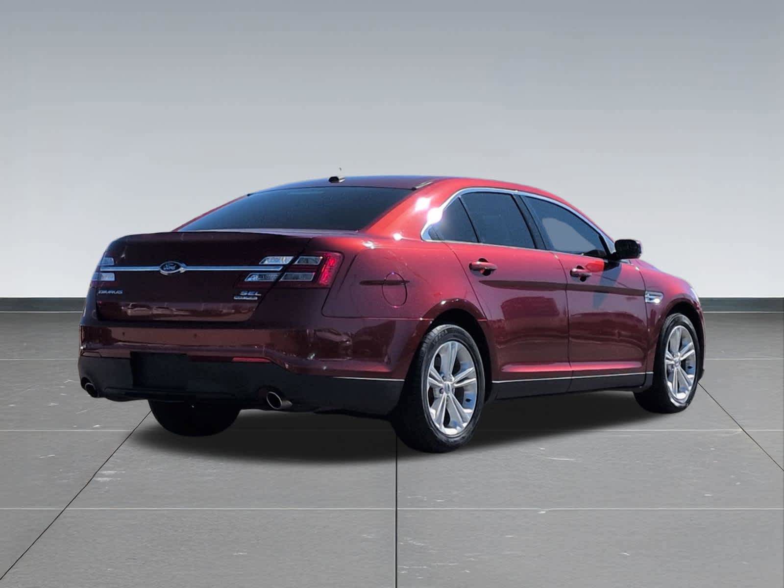 Used 2014 Ford Taurus SEL w/ Equipment Group 201A FWD image 6