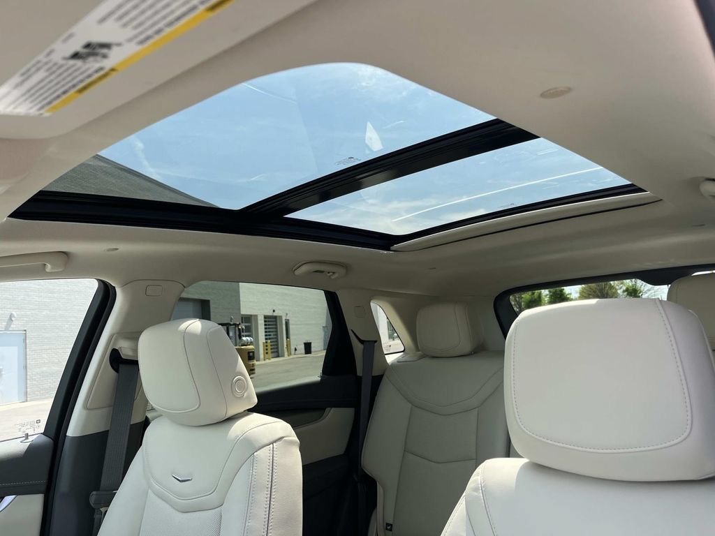 New 2026 Cadillac XT5 Premium Luxury w/ Driver Assist Package AWD/4WD image 27
