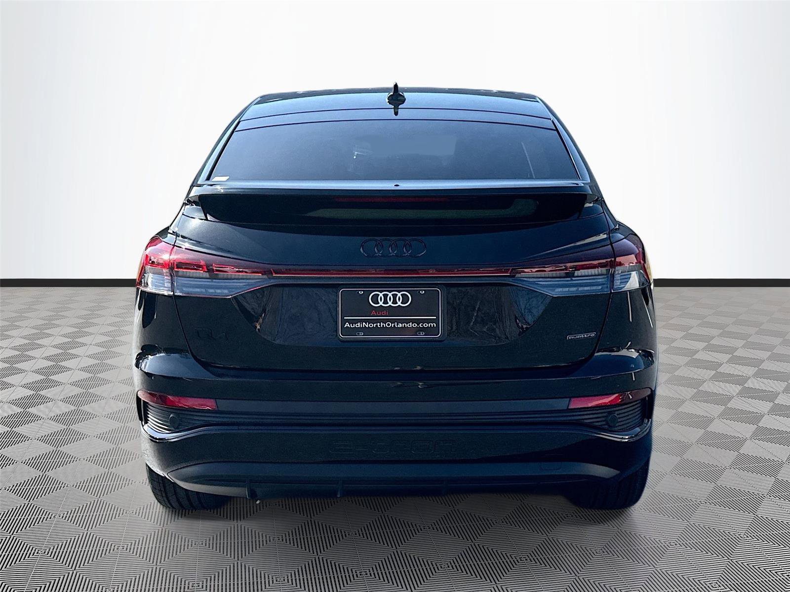 Certified 2023 Audi Q4 e-tron Prestige w/ Black Optic Package image 6