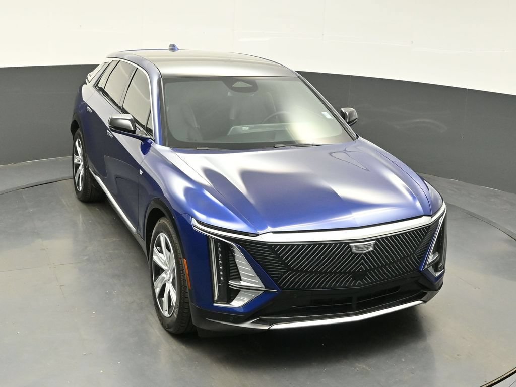 Certified 2024 Cadillac Lyriq Tech AWD/4WD image 23