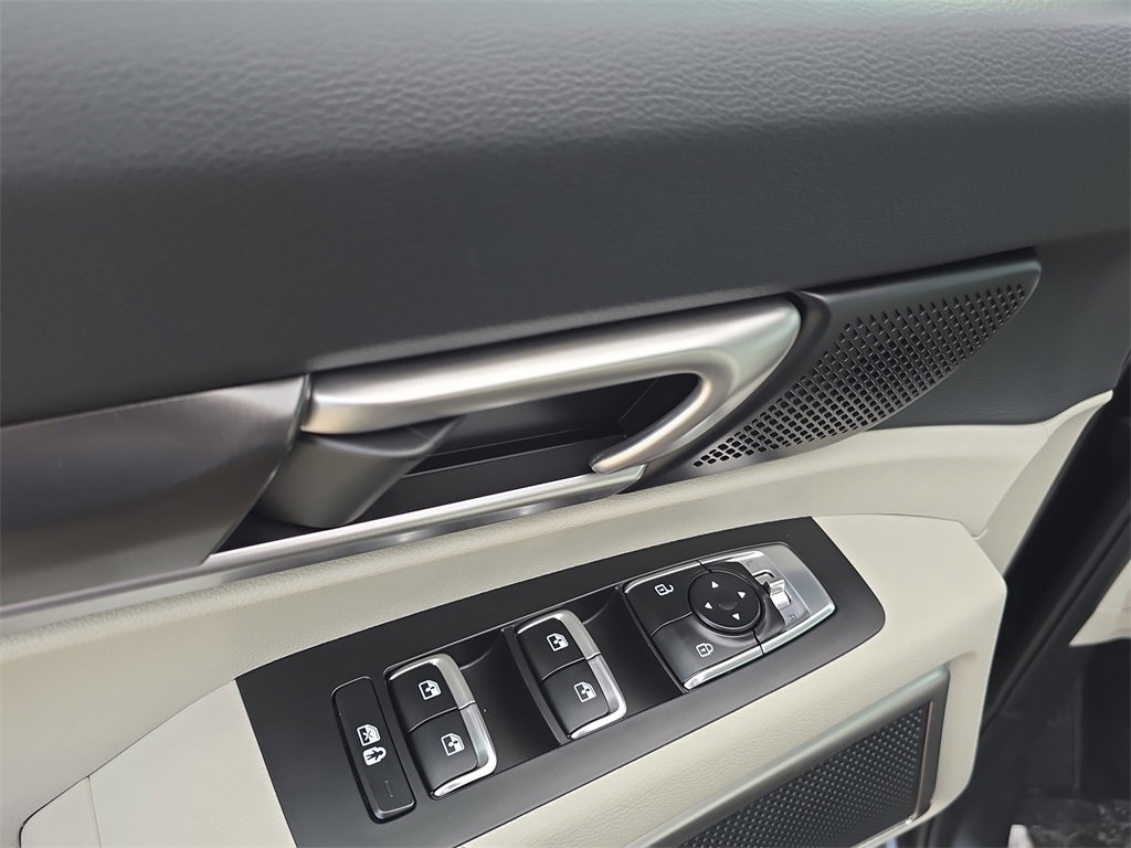 New 2025 Kia Telluride S image 19