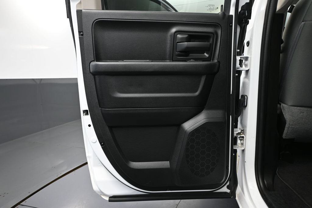 Used 2019 RAM 1500 Express w/ Express Value Package AWD/4WD image 26