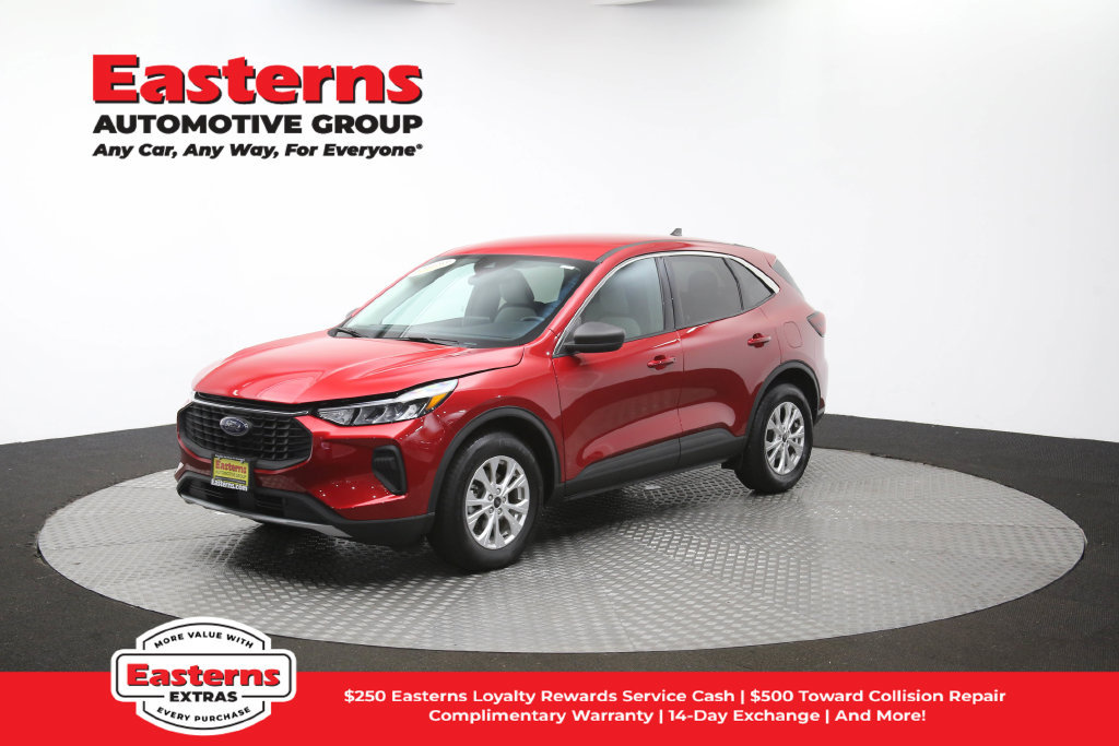 Used 2023 Ford Escape Active AWD/4WD image 57