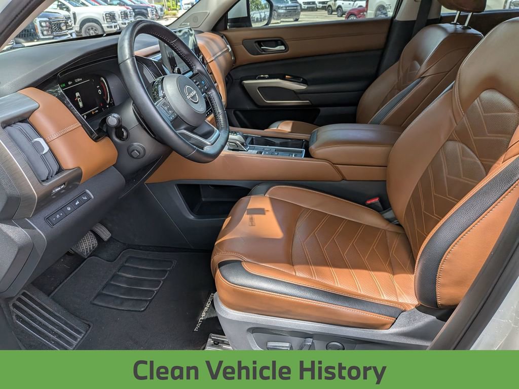 Used 2022 Nissan Pathfinder Platinum w/ Lighting Package (N93) FWD image 15