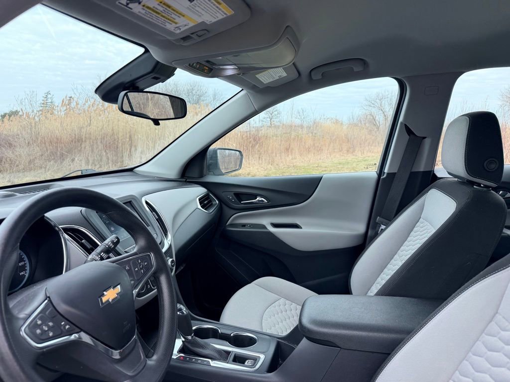 Used 2021 Chevrolet Equinox LS image 5