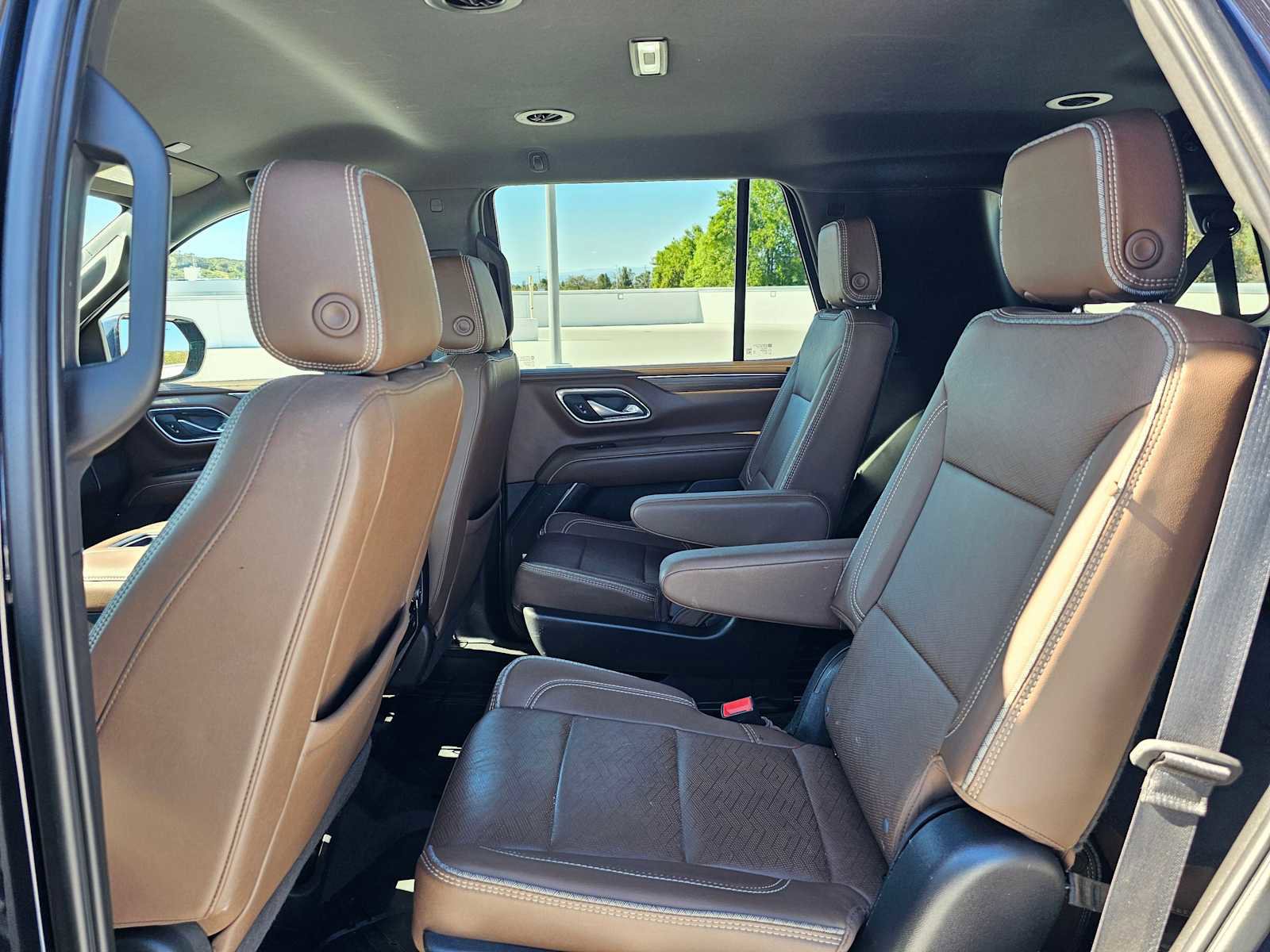 Used 2023 Chevrolet Tahoe High Country w/ LPO, Illumination Package image 18