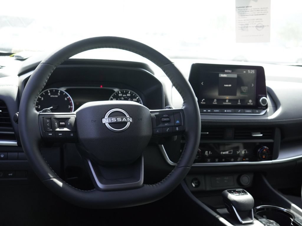 New 2025 Nissan Rogue SV FWD image 23