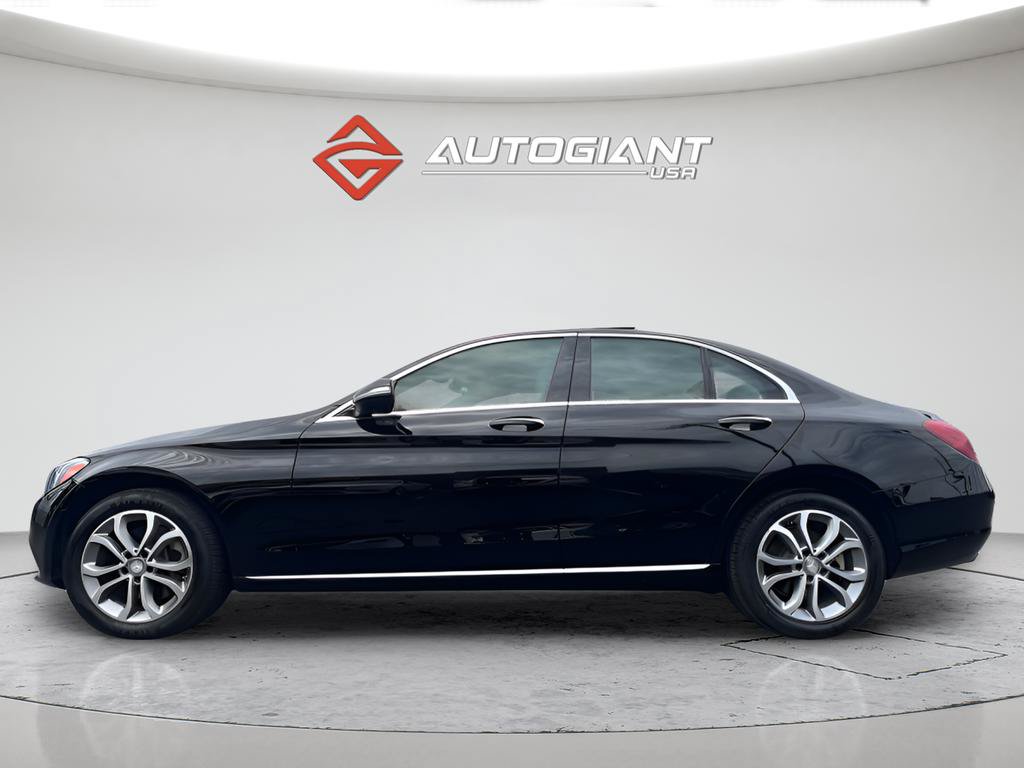 Used 2015 Mercedes-Benz C 300 4MATIC Sedan image 3