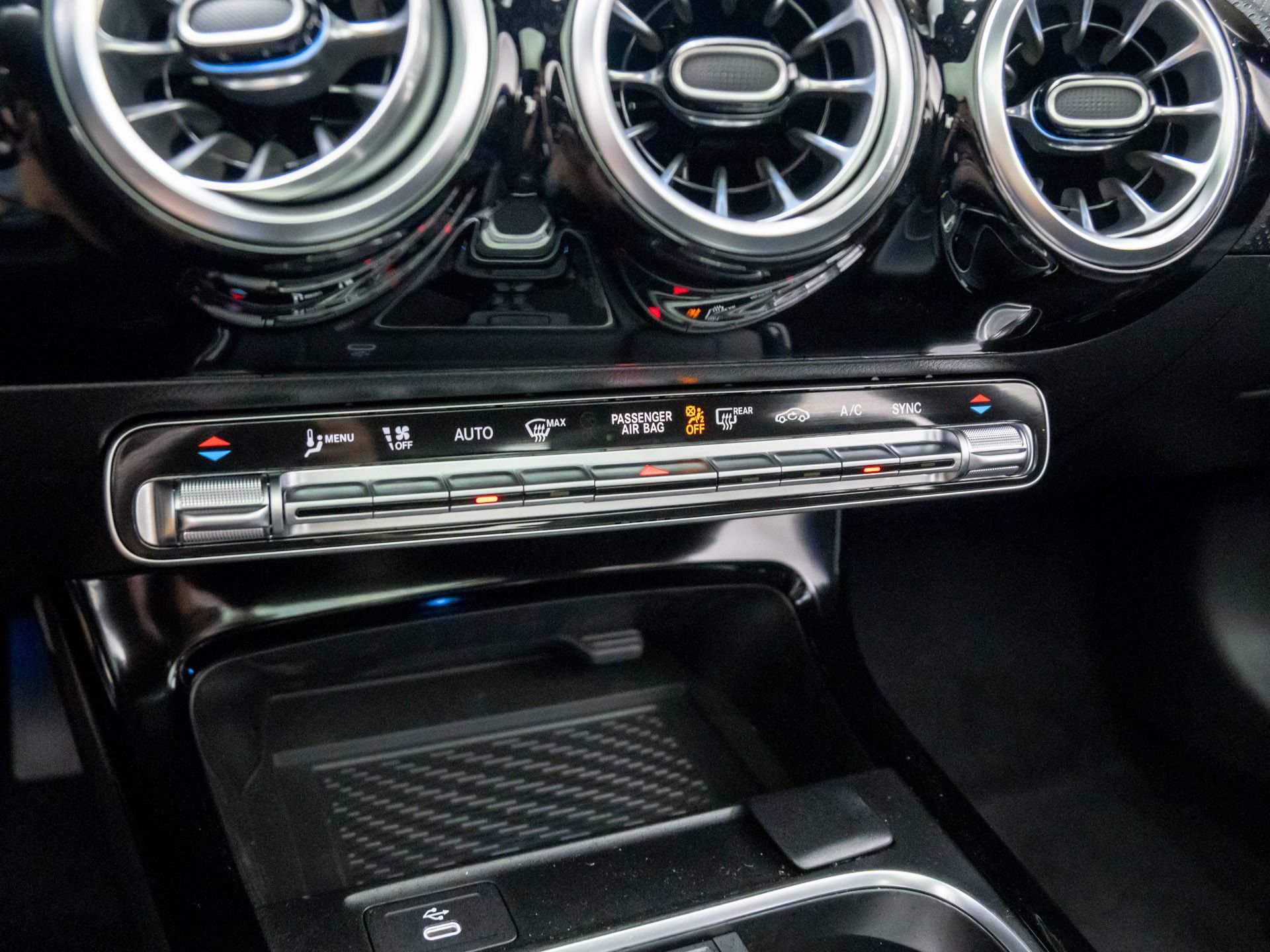 New 2026 Mercedes-Benz CLA 250 4MATIC image 23