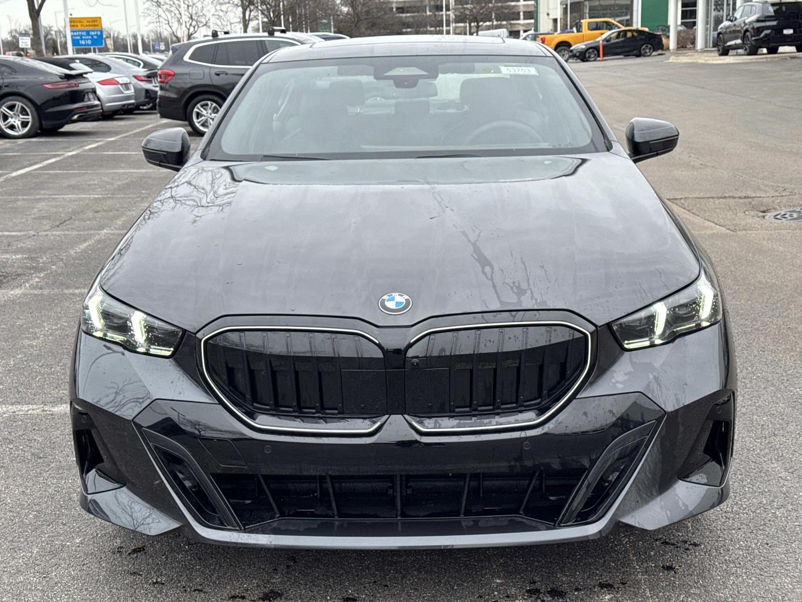 New 2026 BMW 530i xDrive w/ M Sport Package AWD/4WD image 2